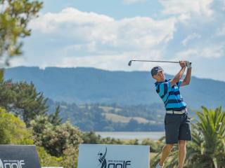 Golf in Ohope Beach, NZ