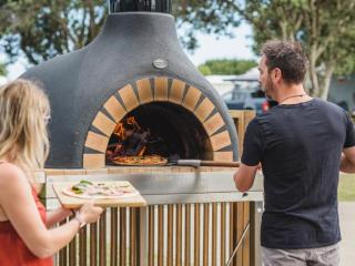 Pizza Oven