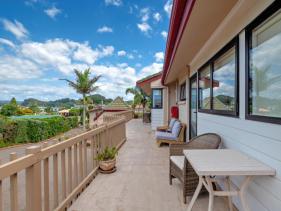 Aquarius Motor Lodge